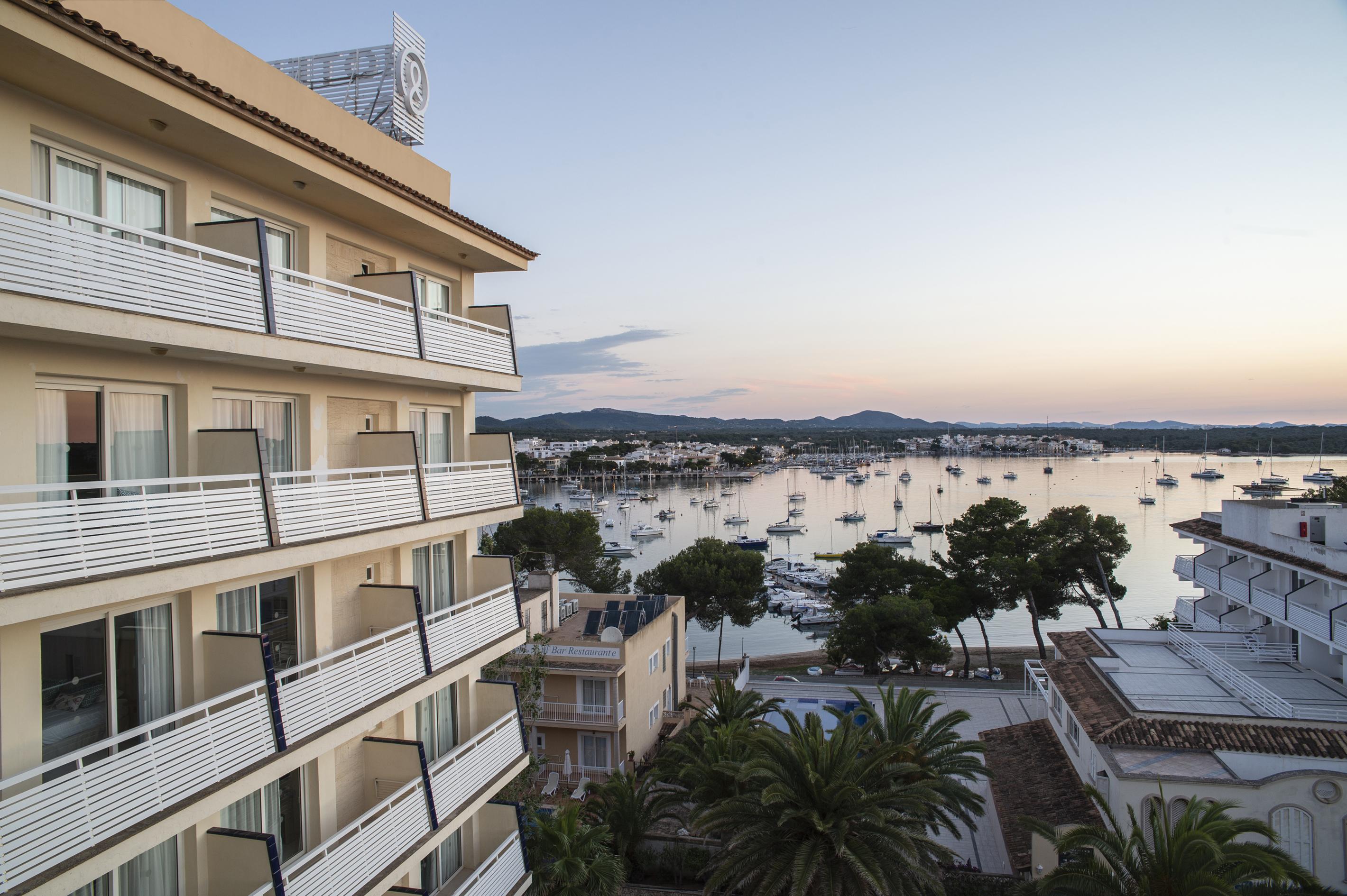 Hotel Vistamar - Adults Recommended - By Pierre & Vacances Porto Colom Exterior foto